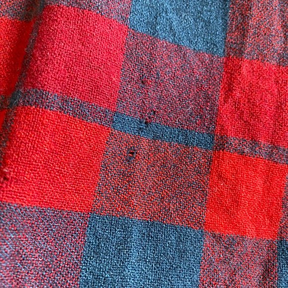 Pendleton 100% Virgin Wool Plaid Shirt Mens M Outdoor Camping Chores Hiking‎ - Picture 9 of 11